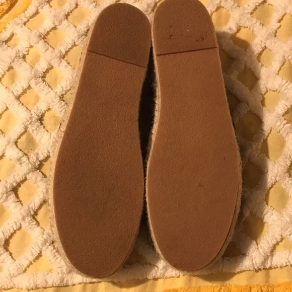COPY - COPY - Johnny Was espadrilles - Picture 6 of 16